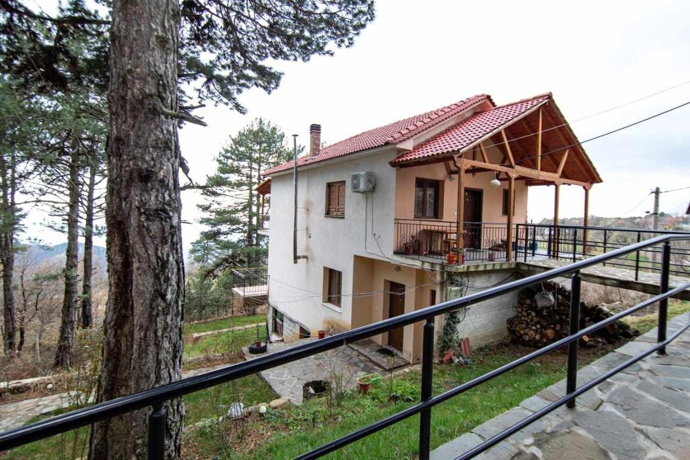 Bujtina Qosja Elbasan